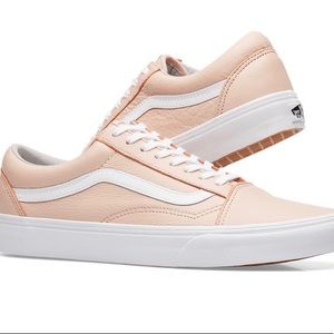 Women’s Vans Old Skool Leather In Pink, Size 9